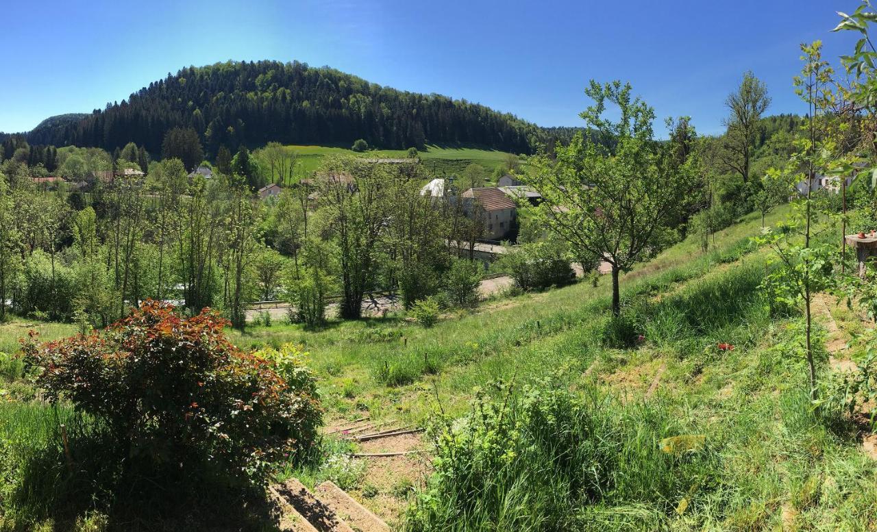 Le Repaire Des Belettes Appartement Chaux-des-Crotenay Buitenkant foto